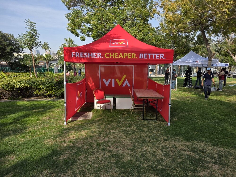 VIVA outdoor pop-up display
